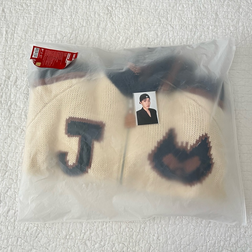 j-hope cowichan cardigan with photocard